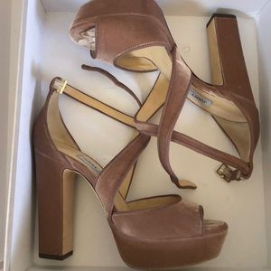 Jimmy Choo April 120 velvet in Ballet Pink